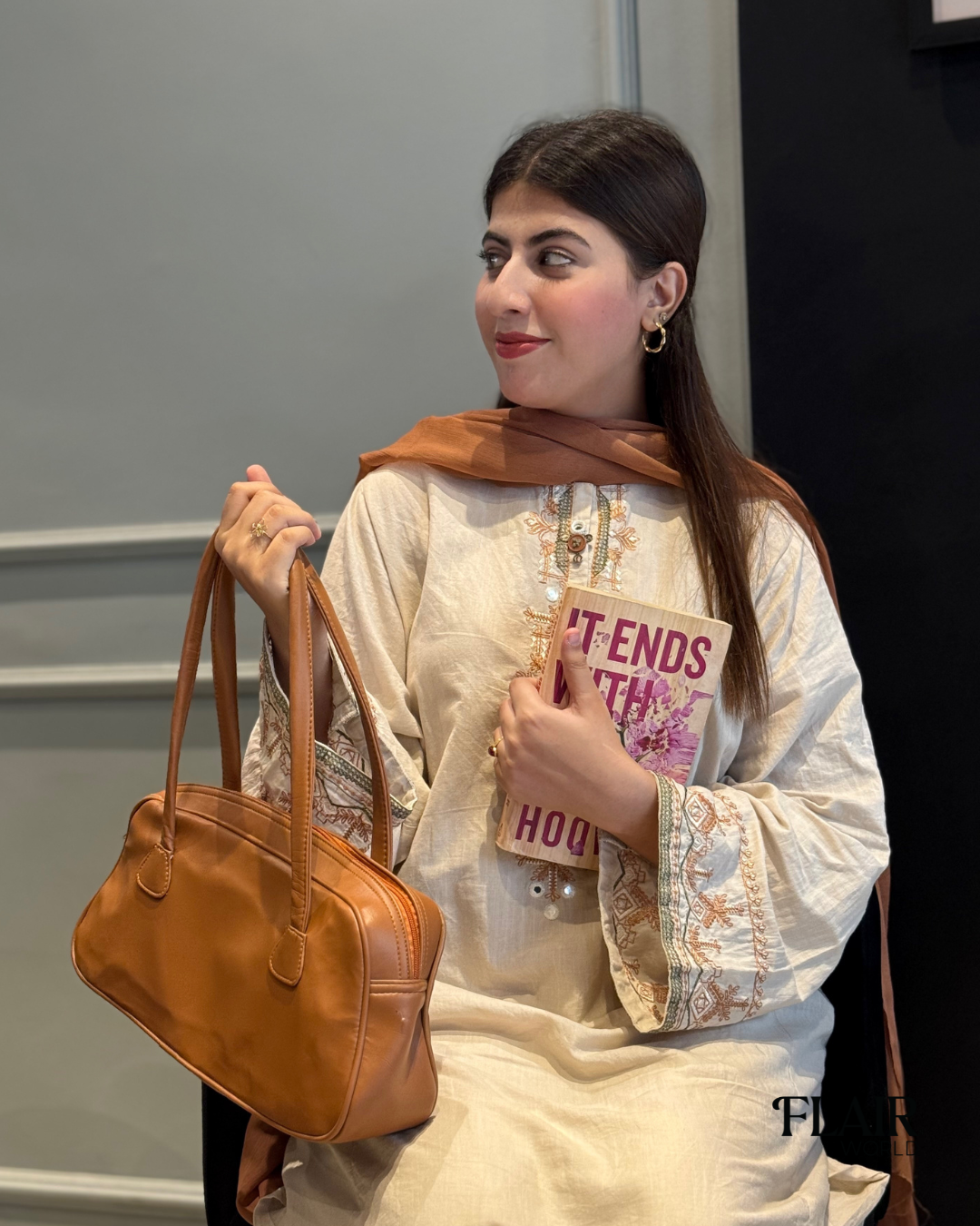 Lavisa Brown Shoulder Bag