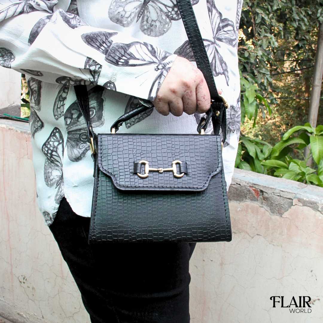 Arna Black Bag