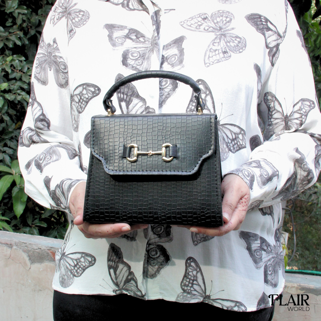 Arna Black Bag