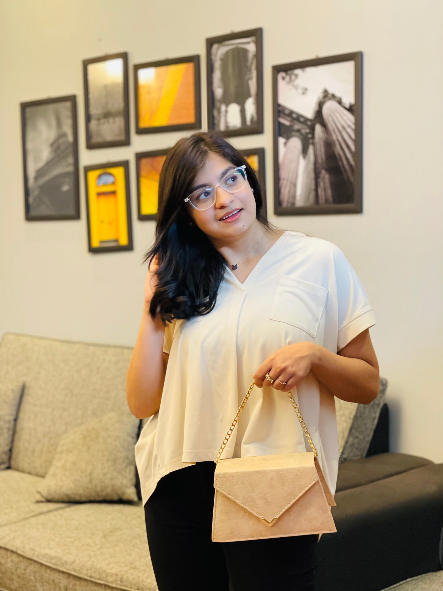 Envelope Beige Bag