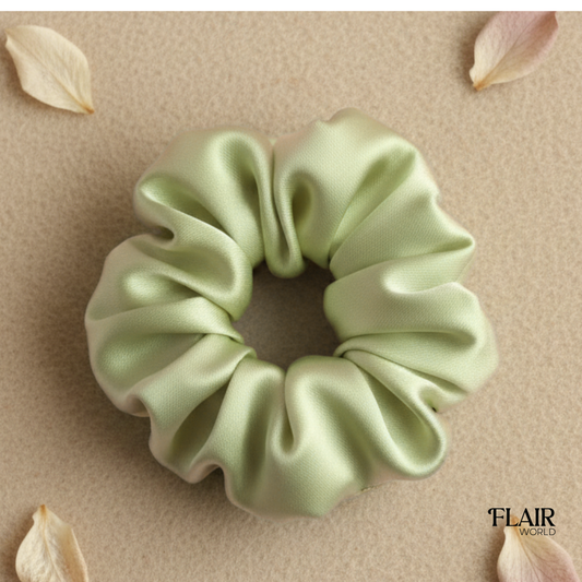 Light Pista Silk Scrunchie