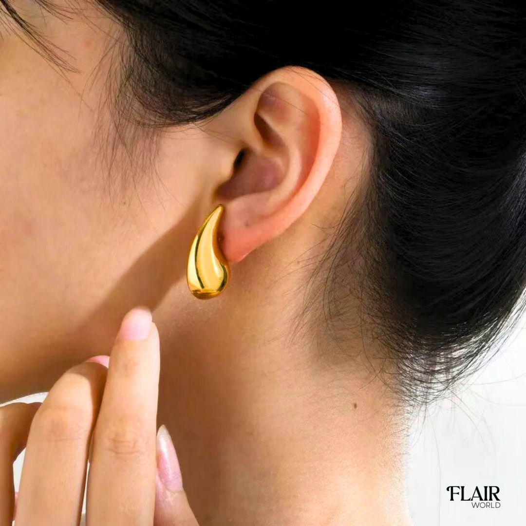 Tear Gold Studs