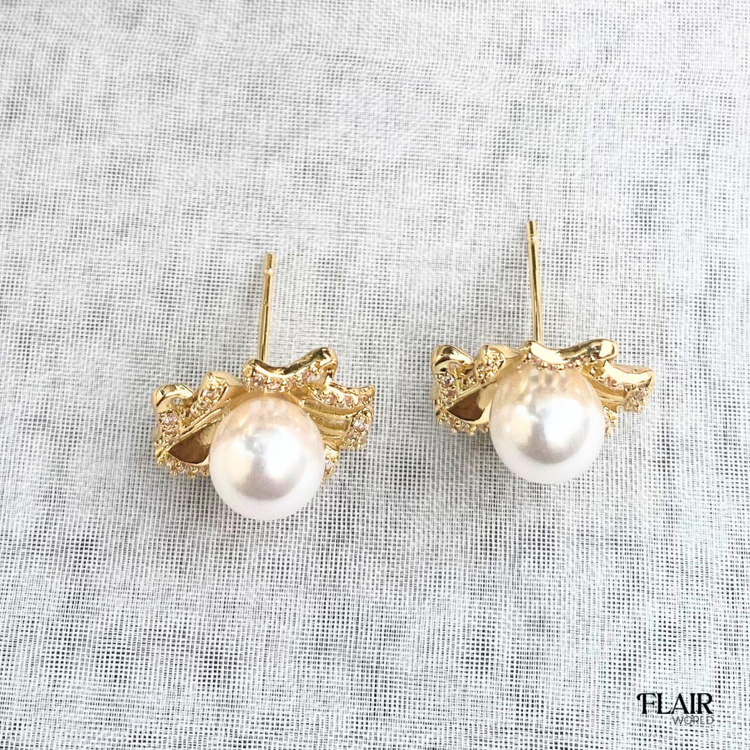 Flower Pearl Studs