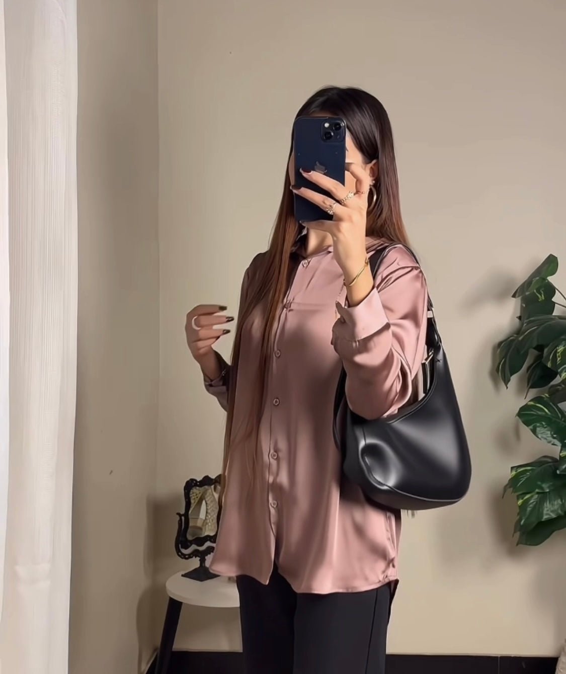 Alanna Black Hobo Bag
